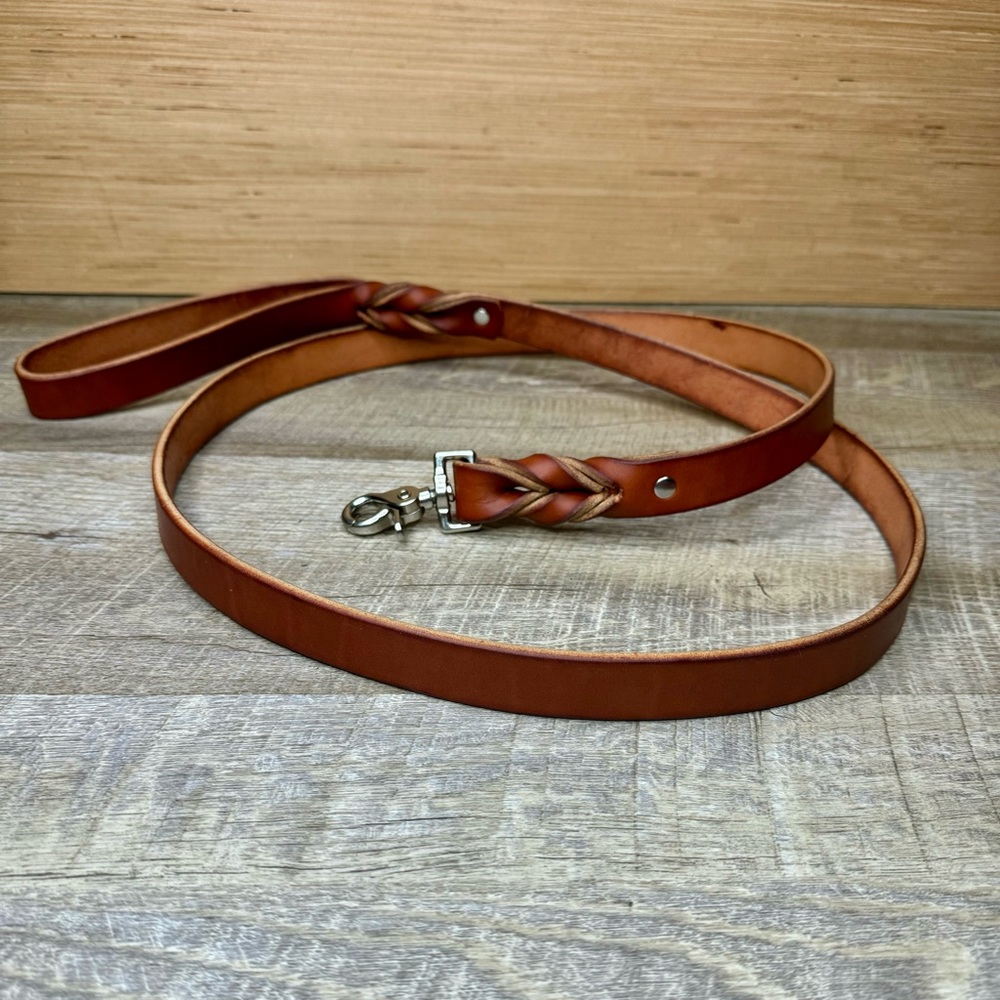 Handmade Leather Pet Leash 1”width 70”length Whicket and Craig English Bridle - Picture 3 of 11